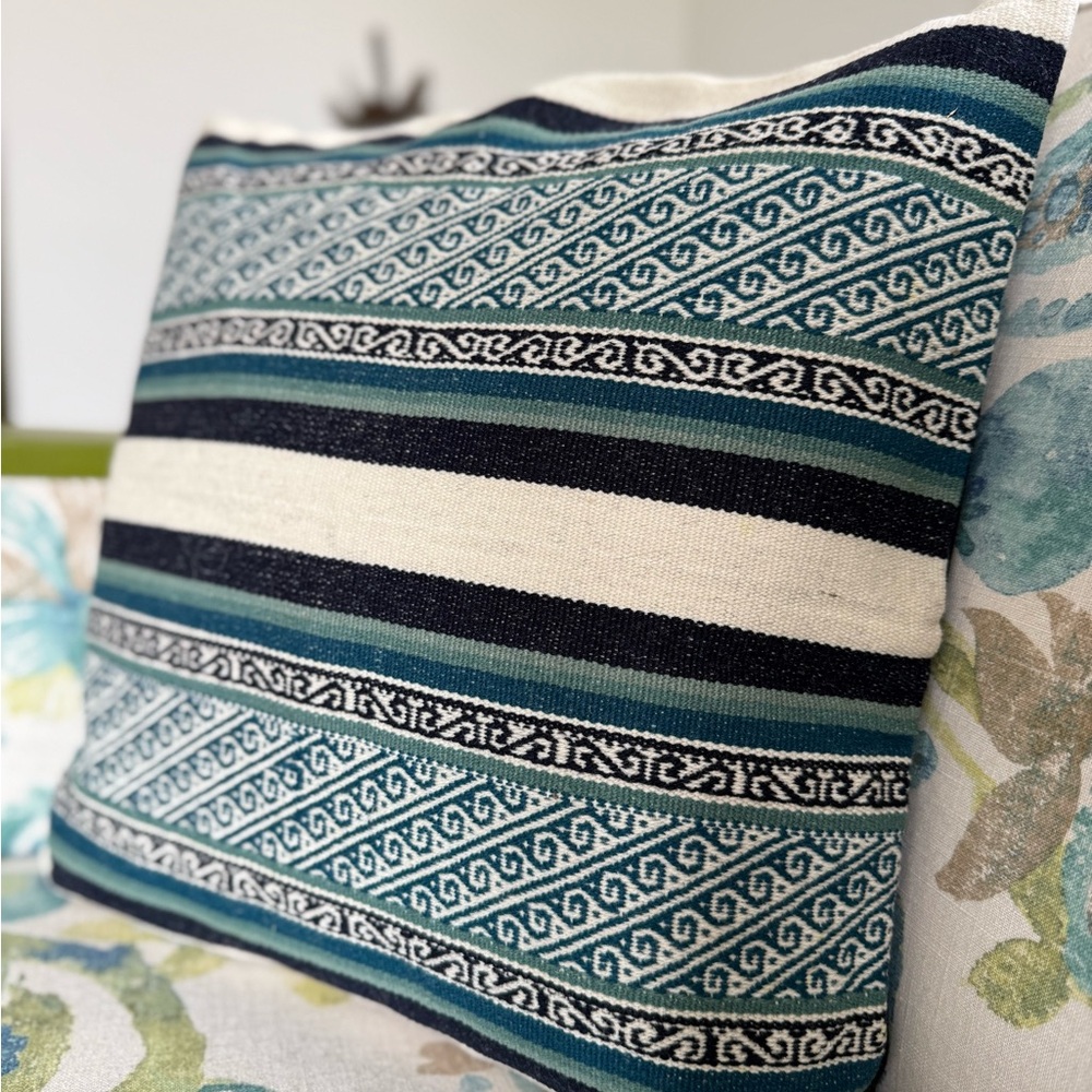 Striped Blue and Black Decorative Pillows set